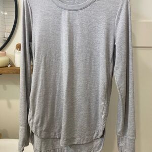 Athleta Gray Long Sleeve Top